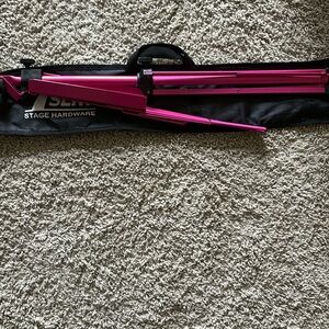 Folding pink music stand